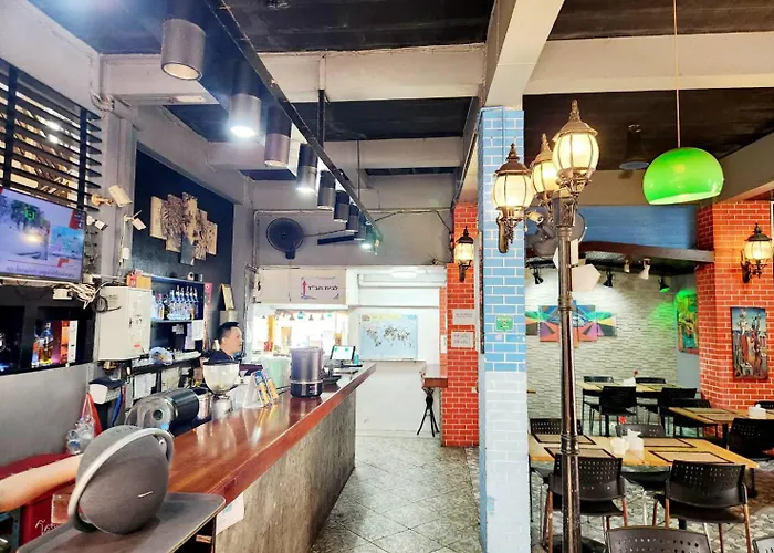호텔 Casa Picasso Near Chabad House 2*